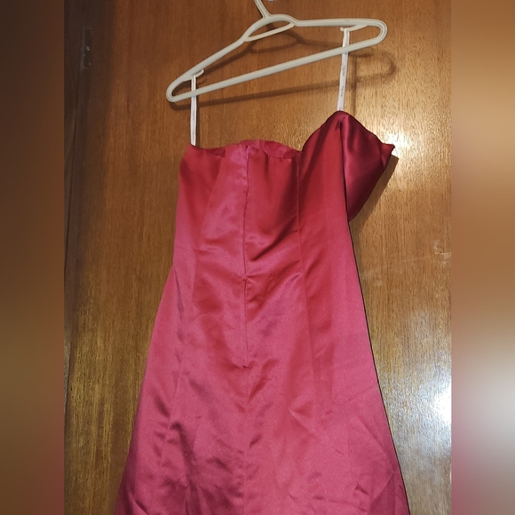 Grad dress - Picture 2 of 2